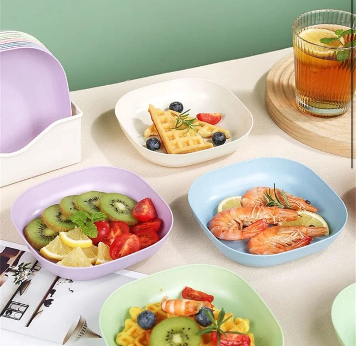 10 Pieces Plate Set with Holder (Random Color)