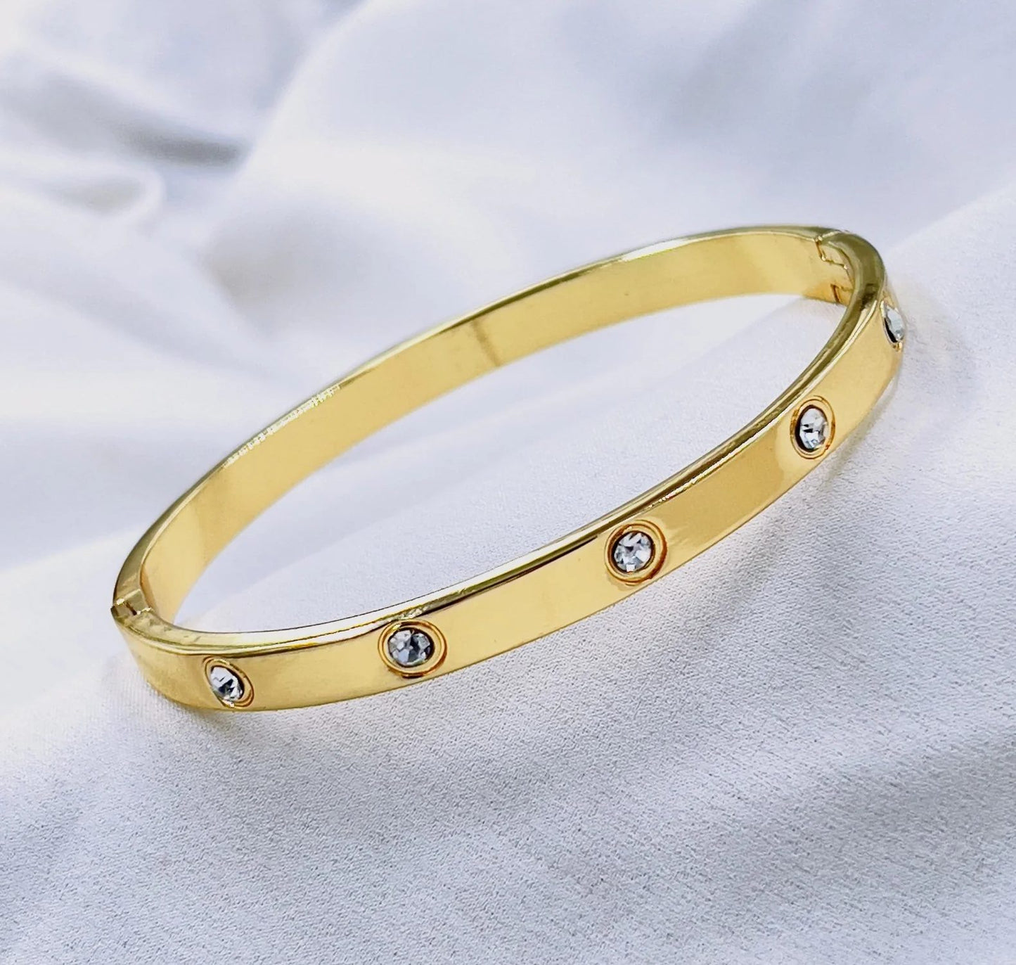 Golden Hand Bracelet with Zirconia – Casual & Party Wear