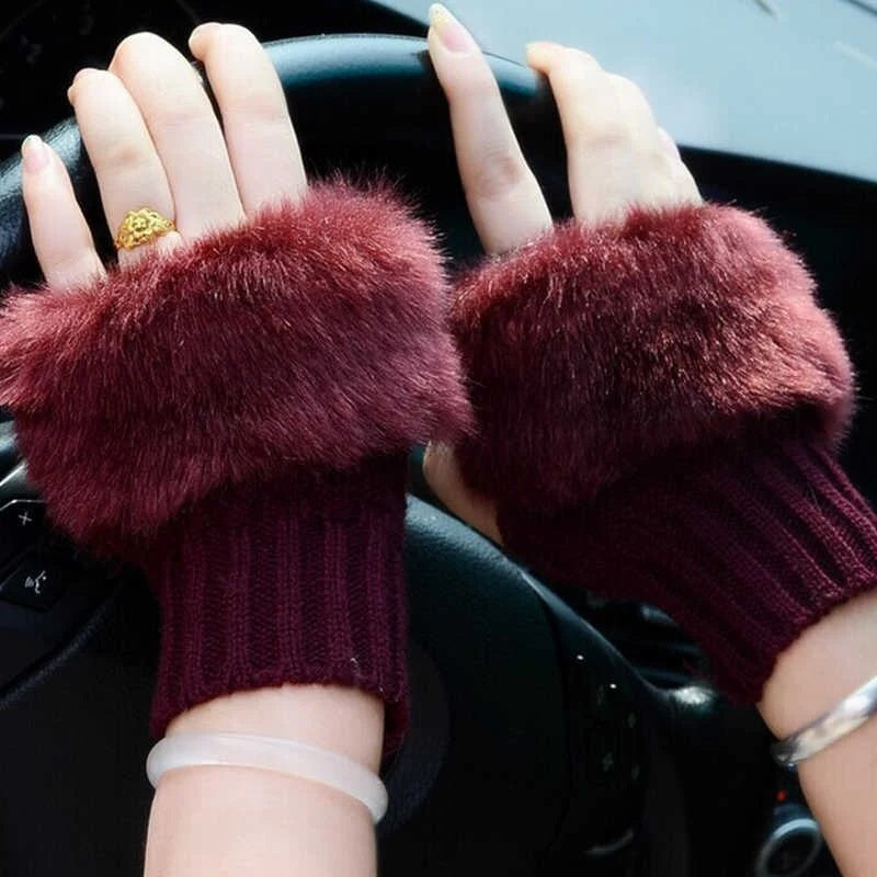 Fancy Wool Gloves for Women (Random Color)–Style & Comfort in Every Pair